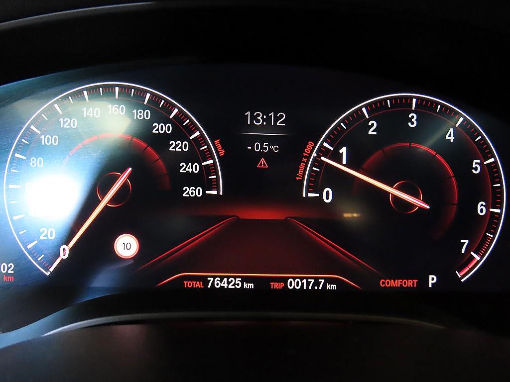 BMW 5 Series 530i xDrive M Sport Plus 10