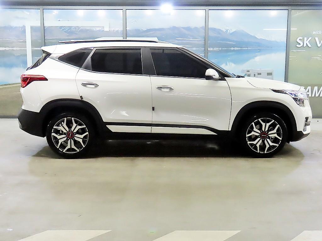 Kia Seltos Gasoline 1.6 Turbo 2WD Signature 4