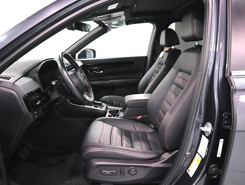 Honda CR-V 2.0 Hybrid Touring 2WD 10