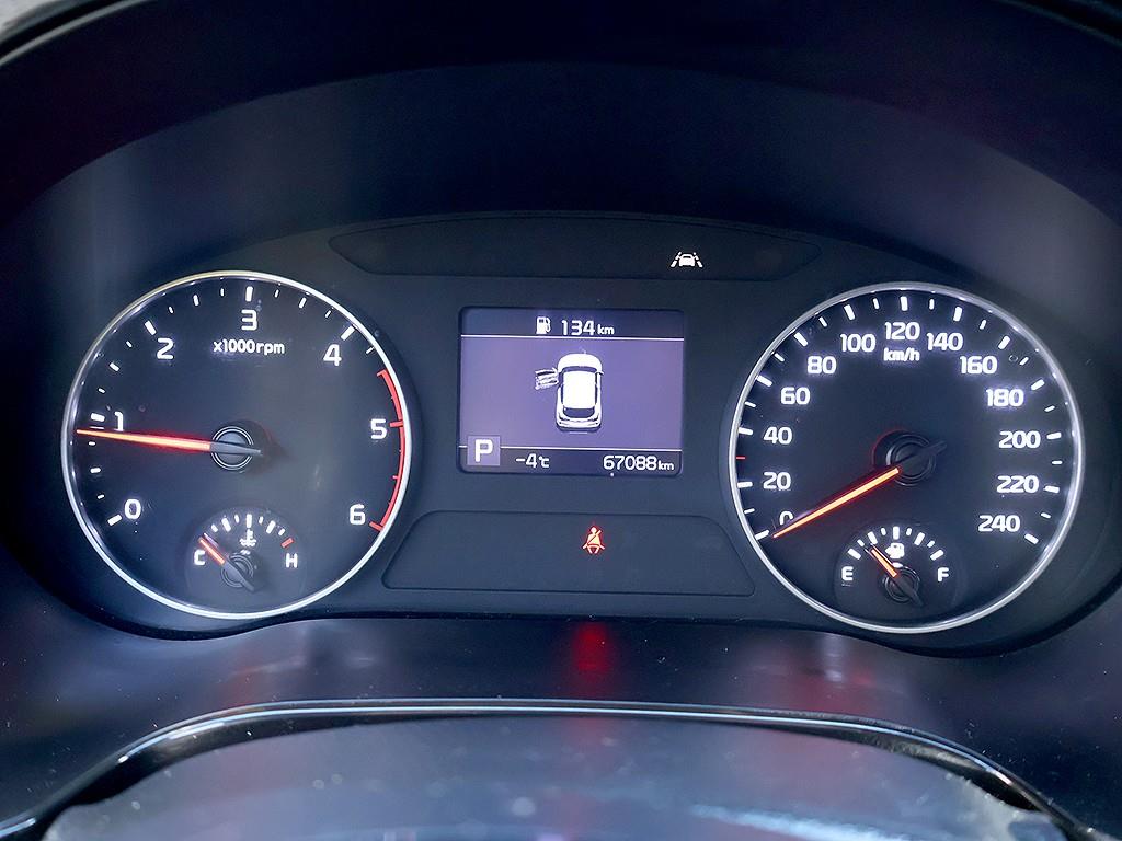 Kia Seltos Diesel 1.6 2WD Noblesse 7