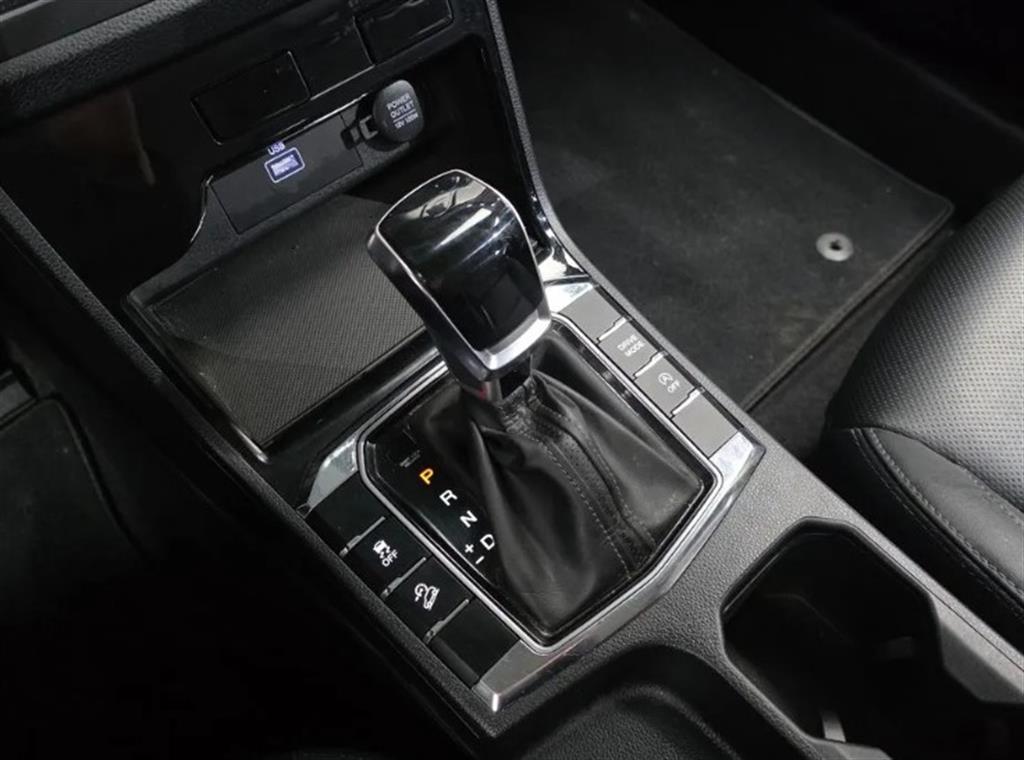 KG Mobility (Ssangyong) Korando 2WD Gasoline 1.5 C5 9