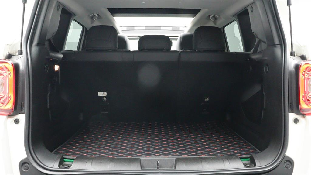 Jeep Renegade 2.4 Limited 7