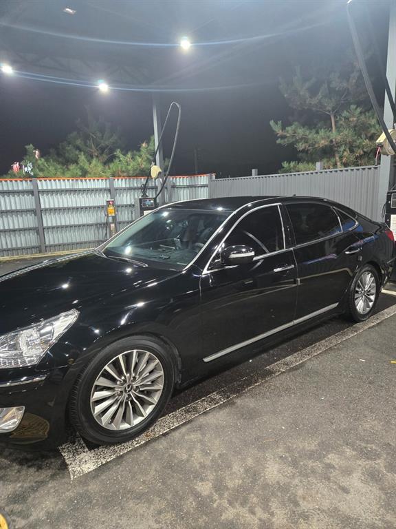 Hyundai Equus VS380 Luxury
