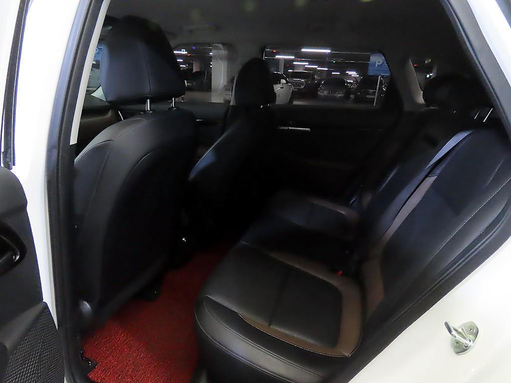 Kia Seltos Gasoline 1.6 Turbo 2WD Signature 8