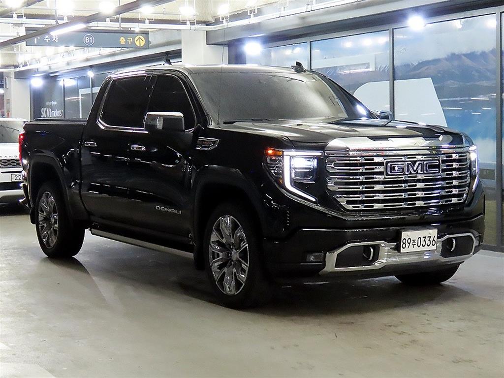 GMC Sierra Denali -X