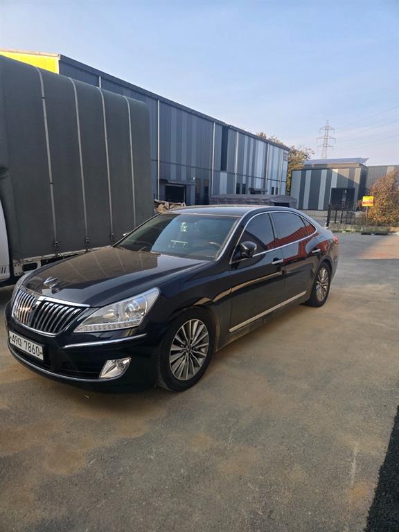 Hyundai Equus VS380 Luxury 8