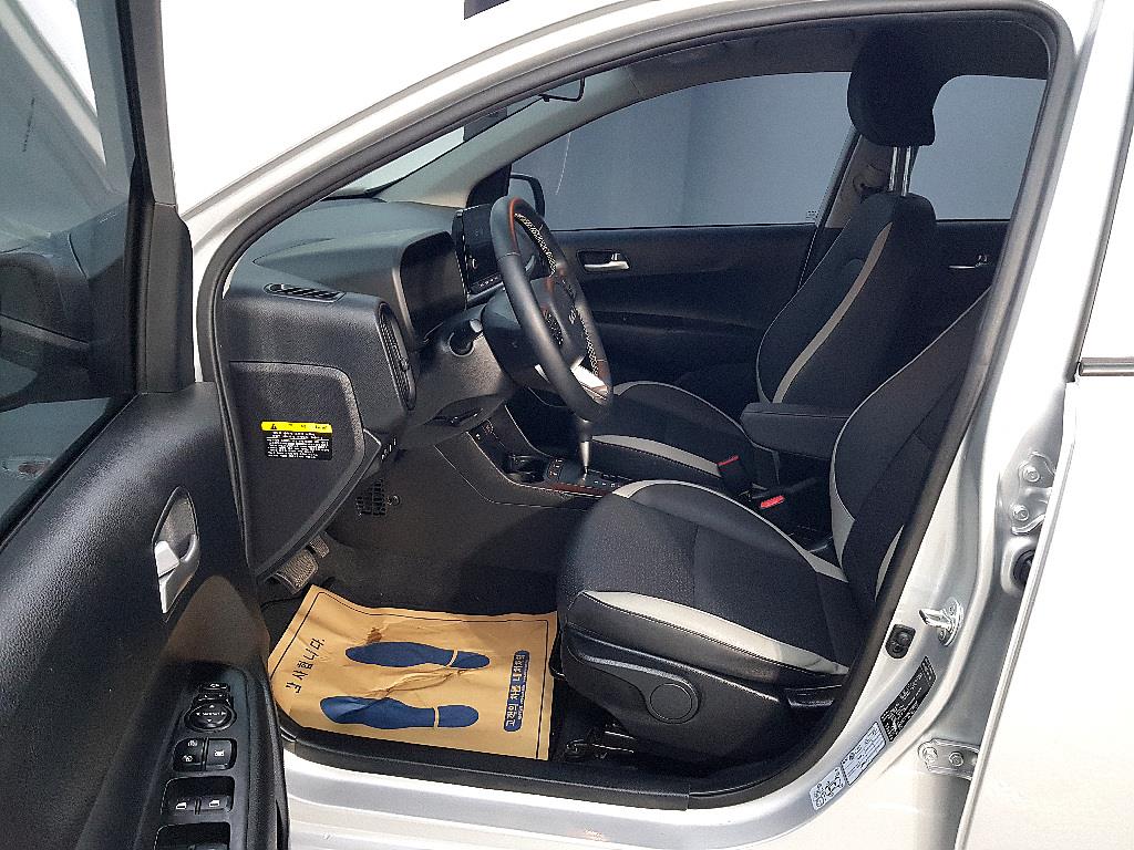 Kia Morning 1.0 Gasoline Trendy 9