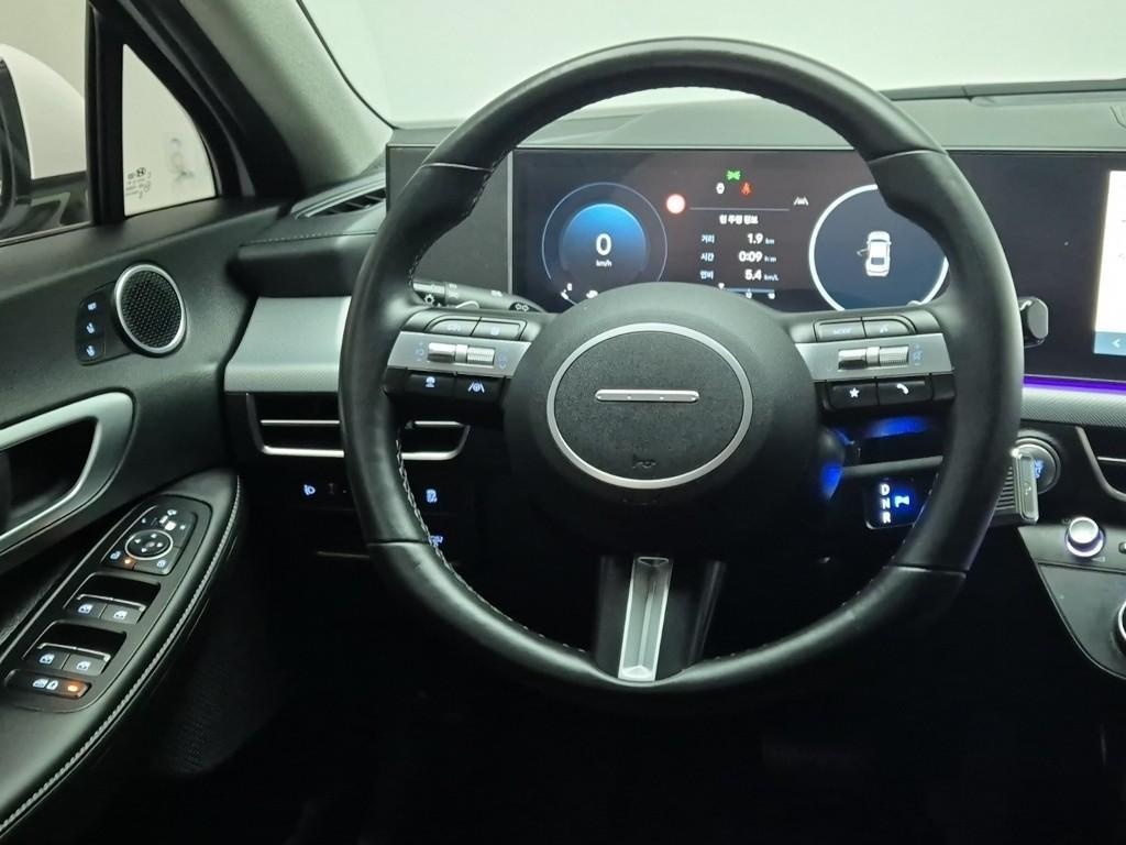 Hyundai Sonata Gasoline 2.0 Exclusive 10