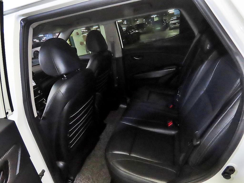 KG Mobility (Ssangyong) Tivoli 2WD Gasoline 1.5 A3 8