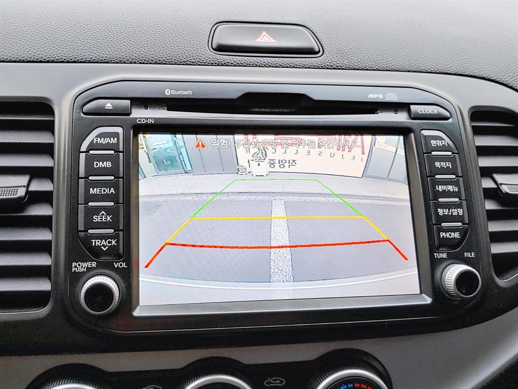 Kia Morning Trendy 8