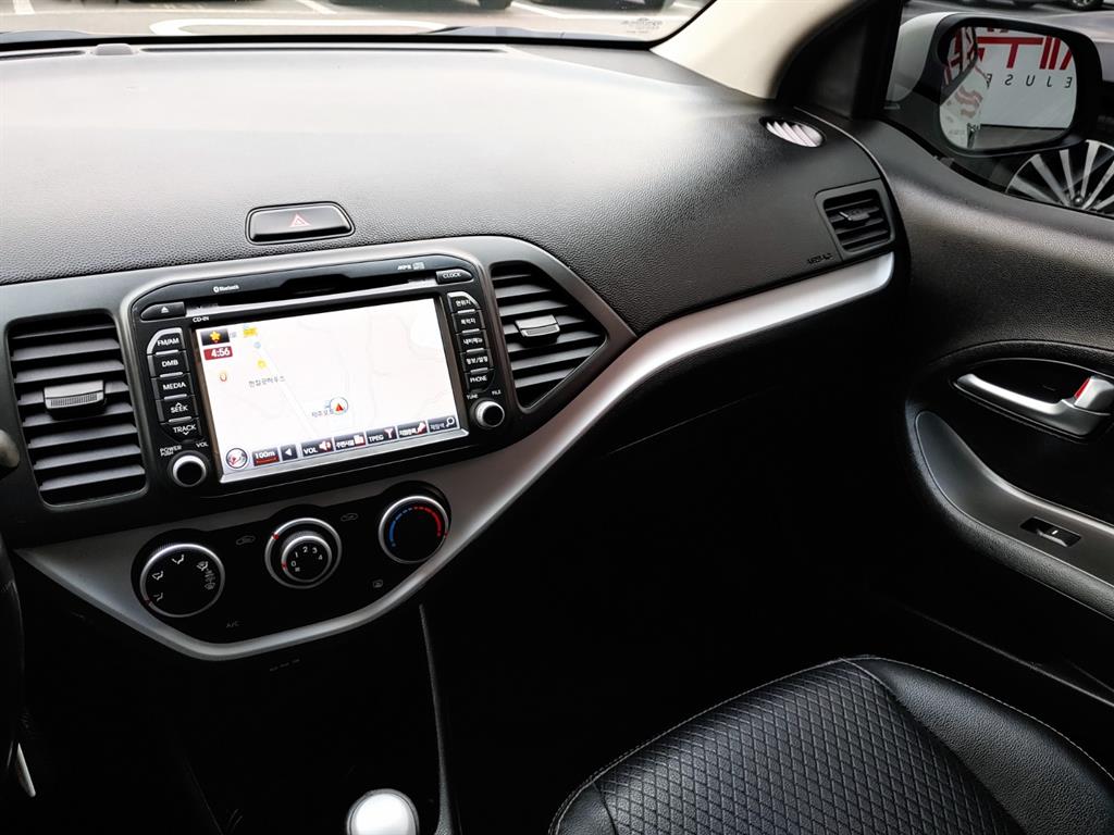 Kia Morning Trendy 9