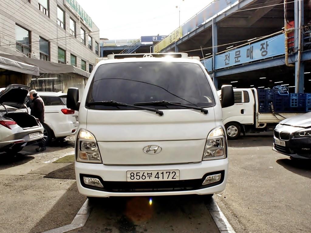 현대 포터2 1톤 냉동탑 - 중고 트럭 매물 이미지