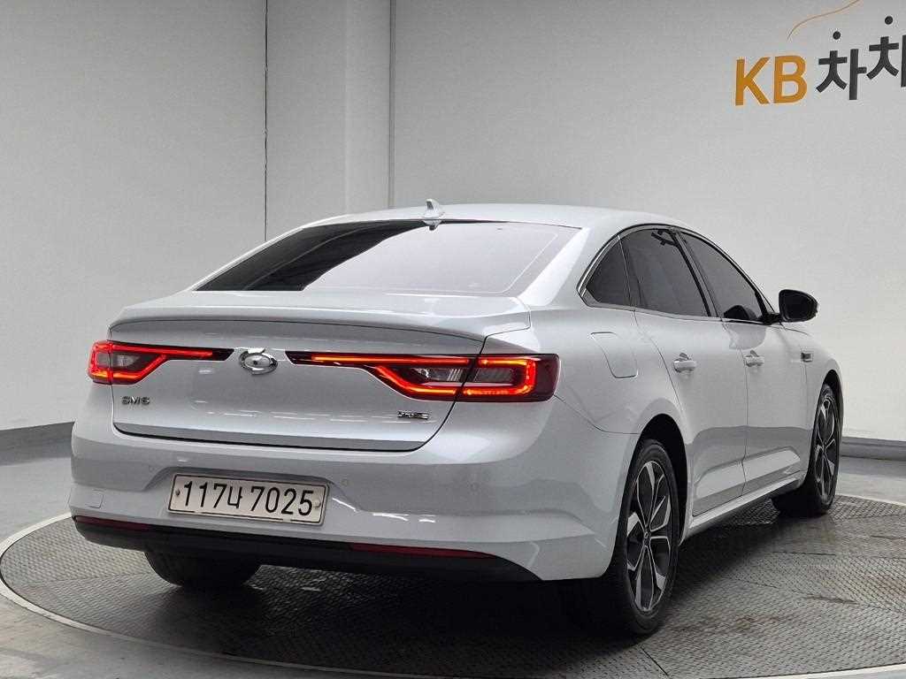 Renault SM6 Gasoline 2.0 GDe LE 4