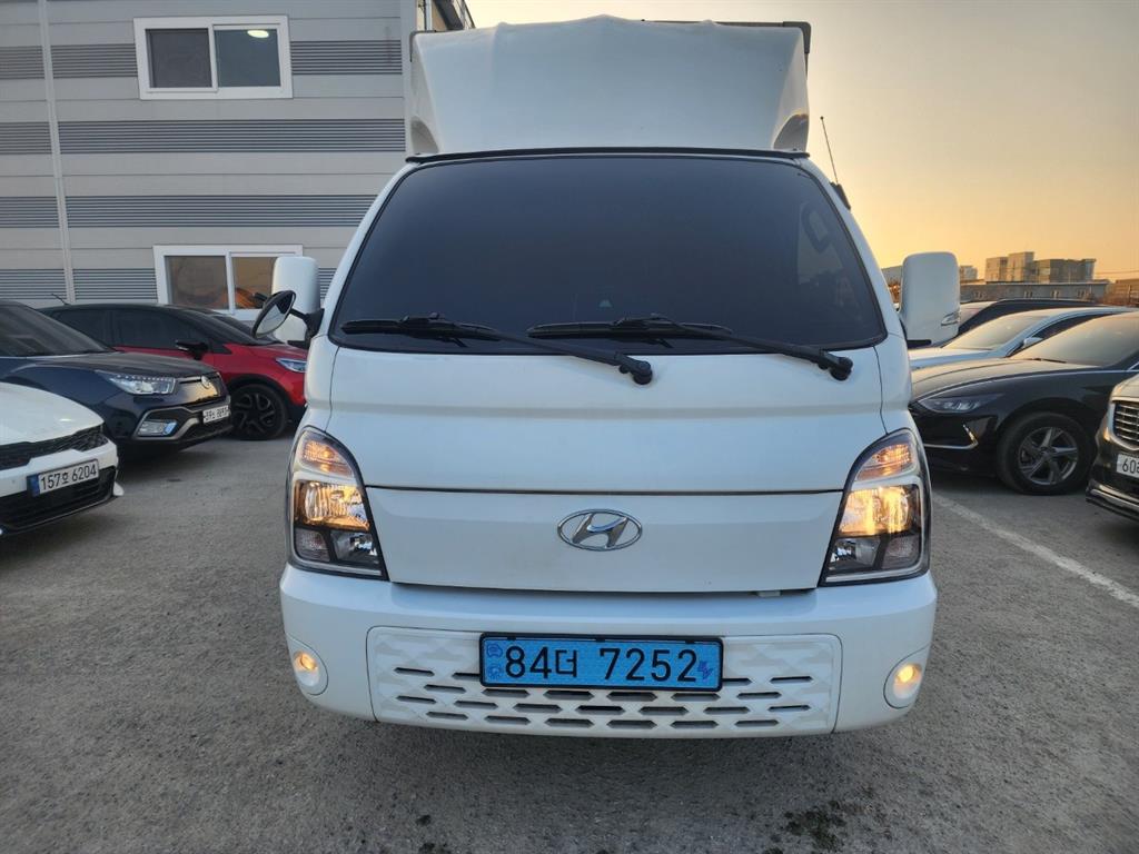 현대 포터2 1톤 윙바디 전기 - 중고 트럭 매물 이미지