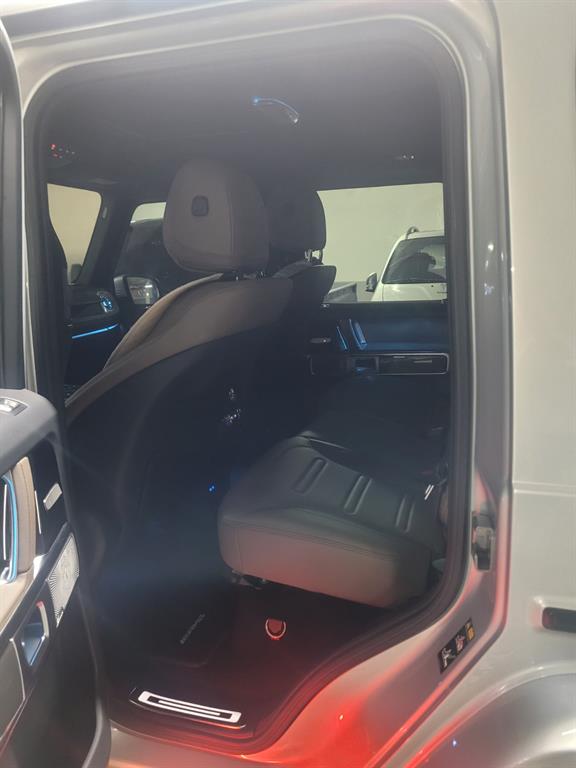 Mercedes-Benz G-Class G450 d 7