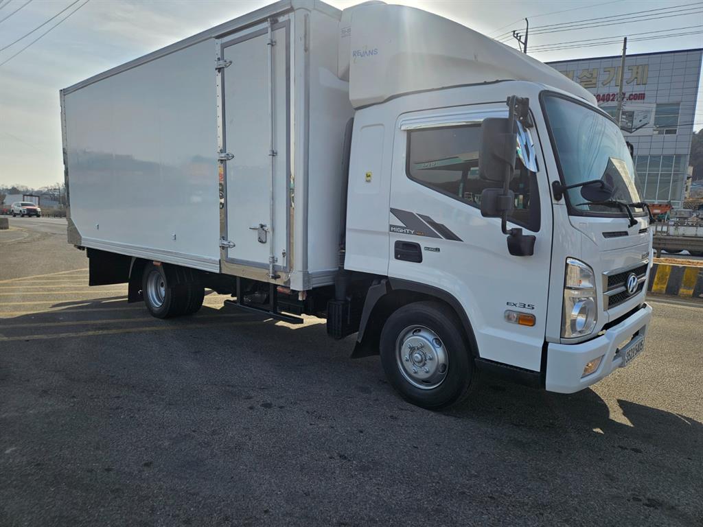 현대 올뉴마이티 3.5톤 냉동탑 - 중고 트럭 매물 이미지