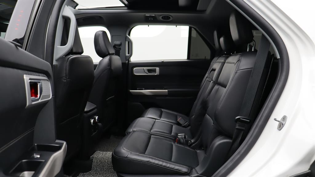 Ford Explorer 2.3 AWD Limited 10