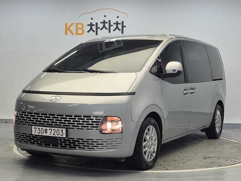 Hyundai Staria LPG Tourer Modern 2