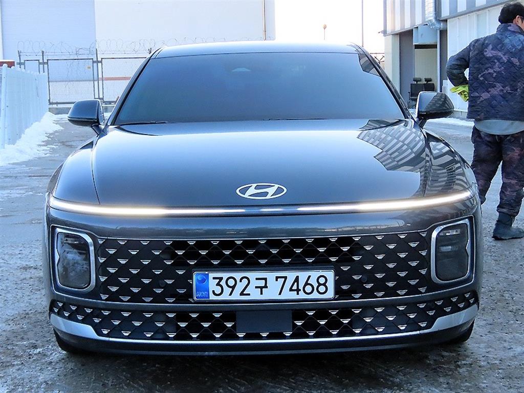 그랜저 (GN7) 가솔린 2.5 2WD 프리미엄 2023년식