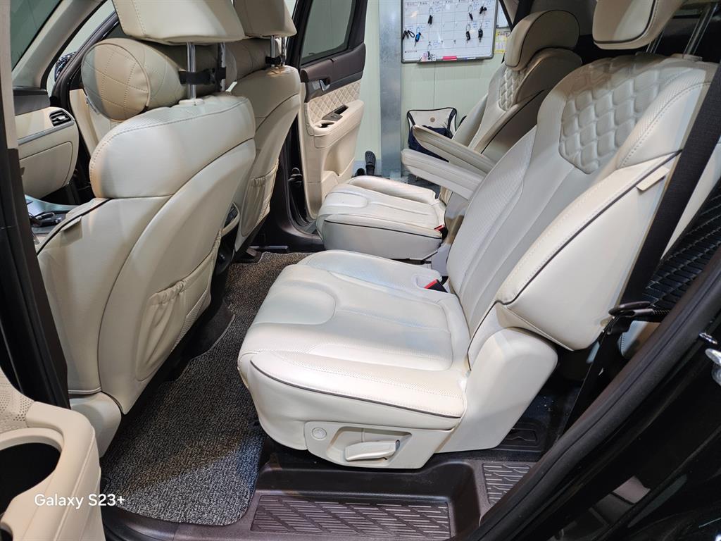 Hyundai Palisade Diesel 2.2 2WD Calligraphy 7