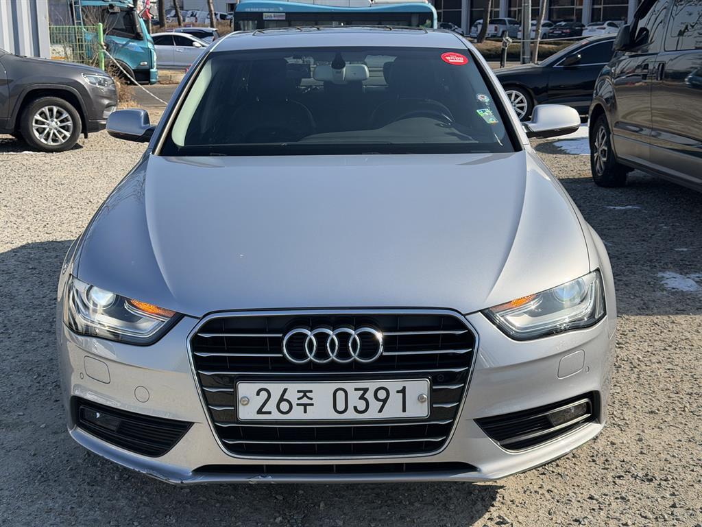 뉴 A4 30 TDI 다이나믹 2016년식