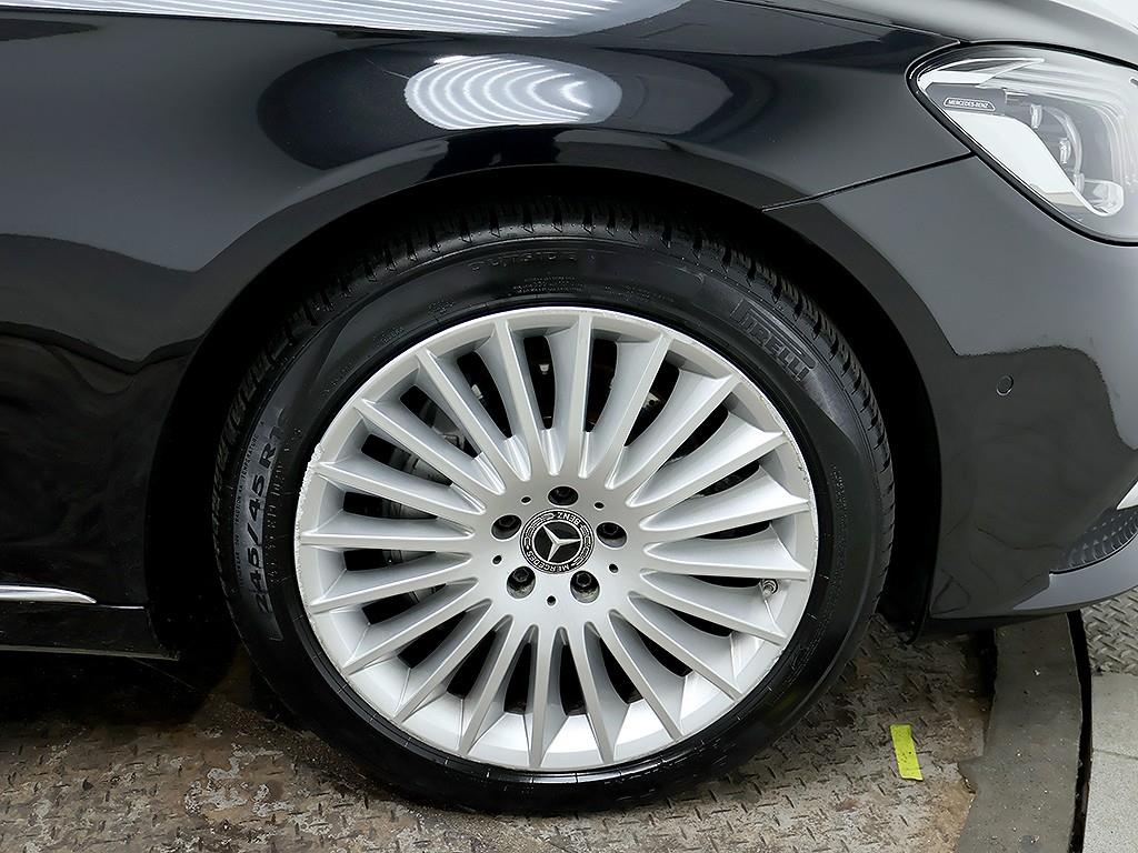Mercedes-Benz S-Class S350d 9