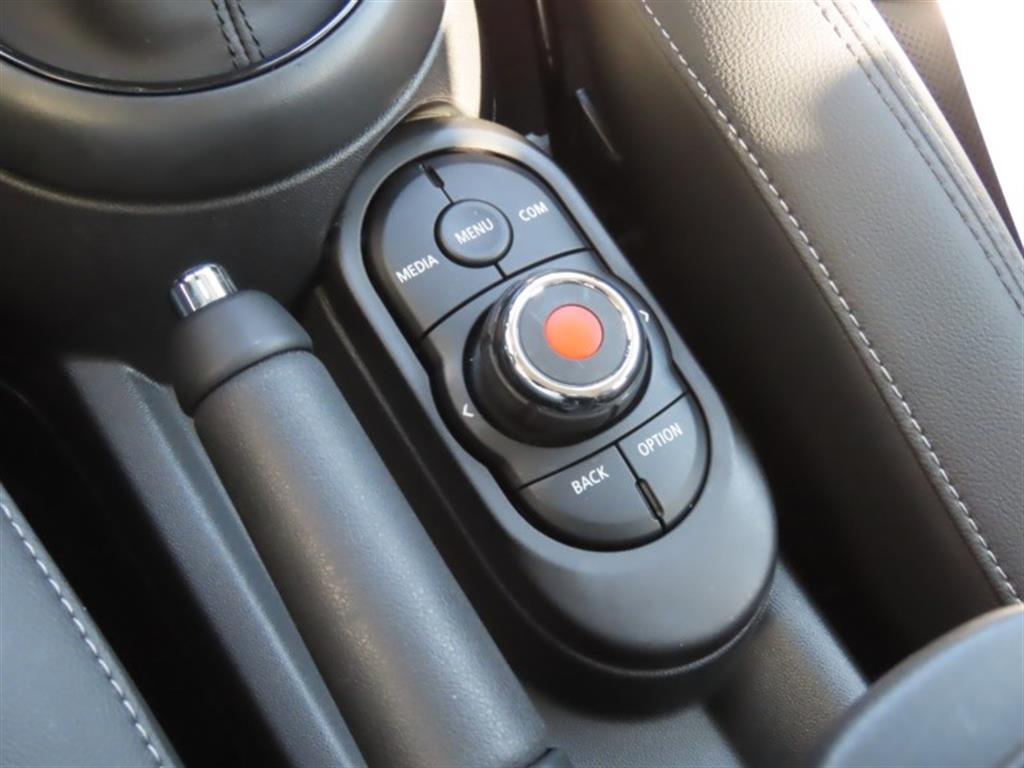 Mini Cooper 5 Duo Classic Plus Launch Pack 8