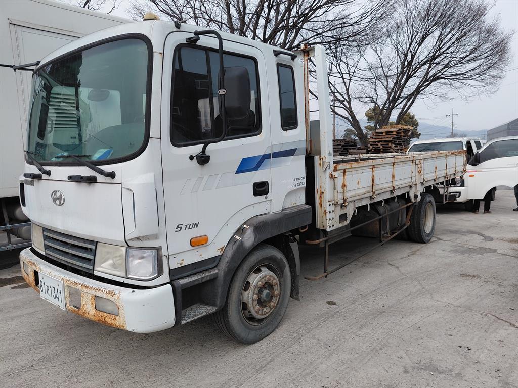 현대 메가트럭 카고 5톤 수동 - 중고 트럭 매물 이미지