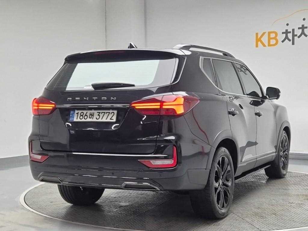 KG Mobility (Ssangyong) Rexton Diesel 2.2 4WD The Black 4