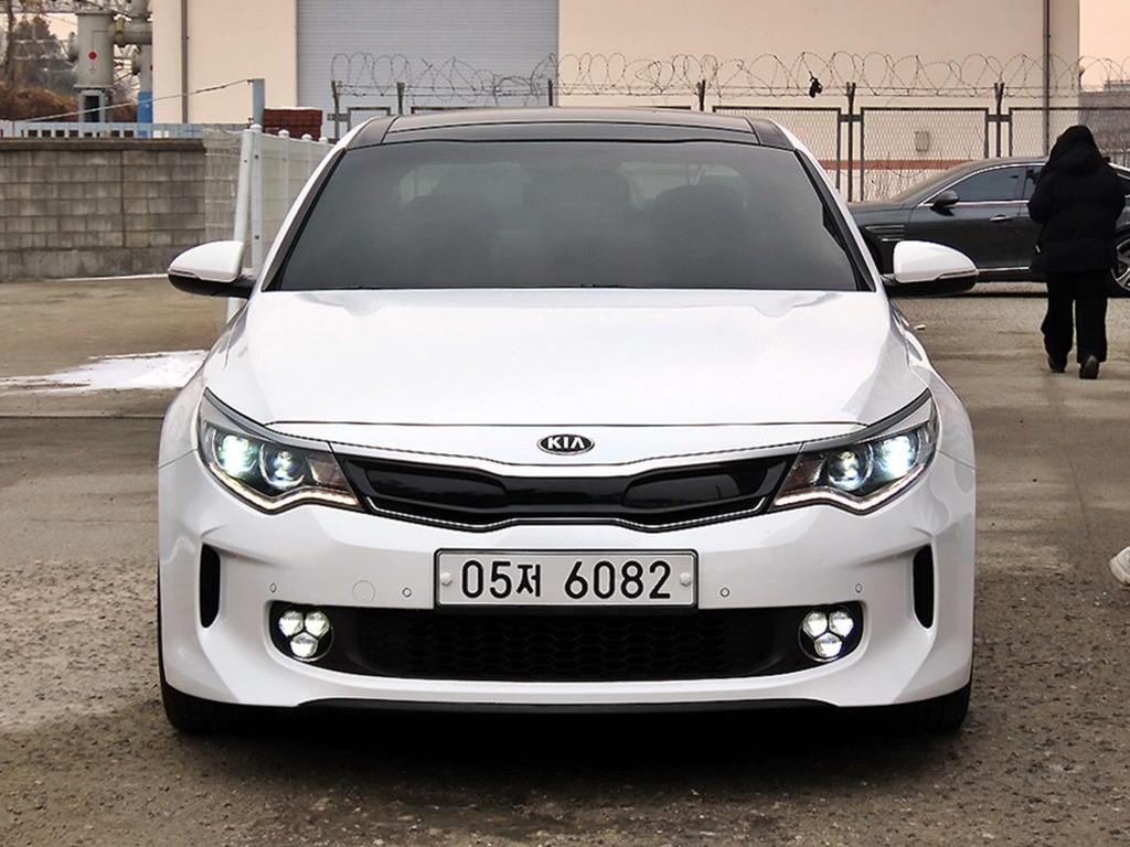 Kia K5 Noblesse Special