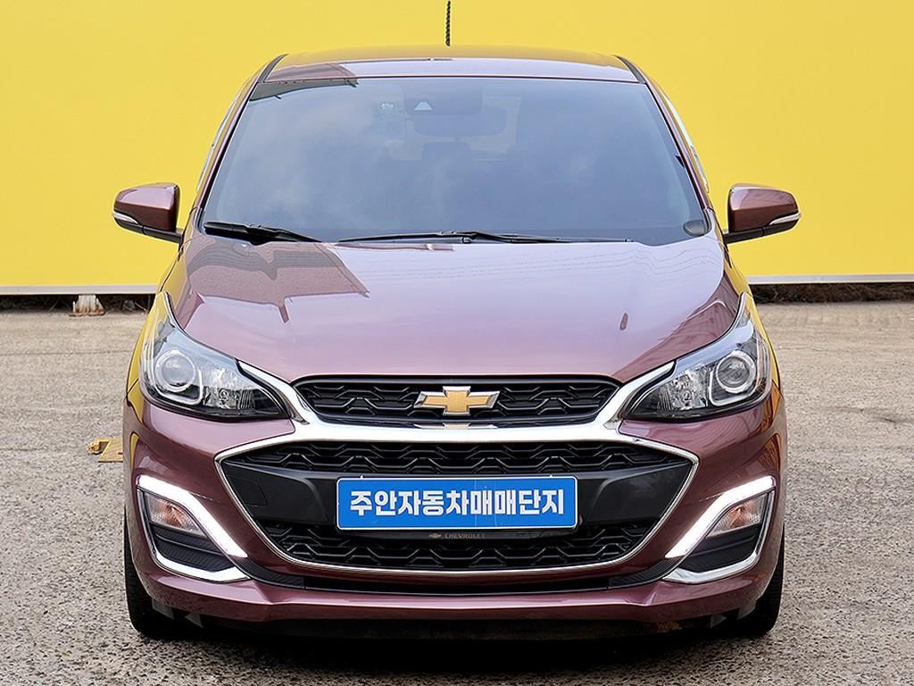 Chevrolet Spark Premier 2