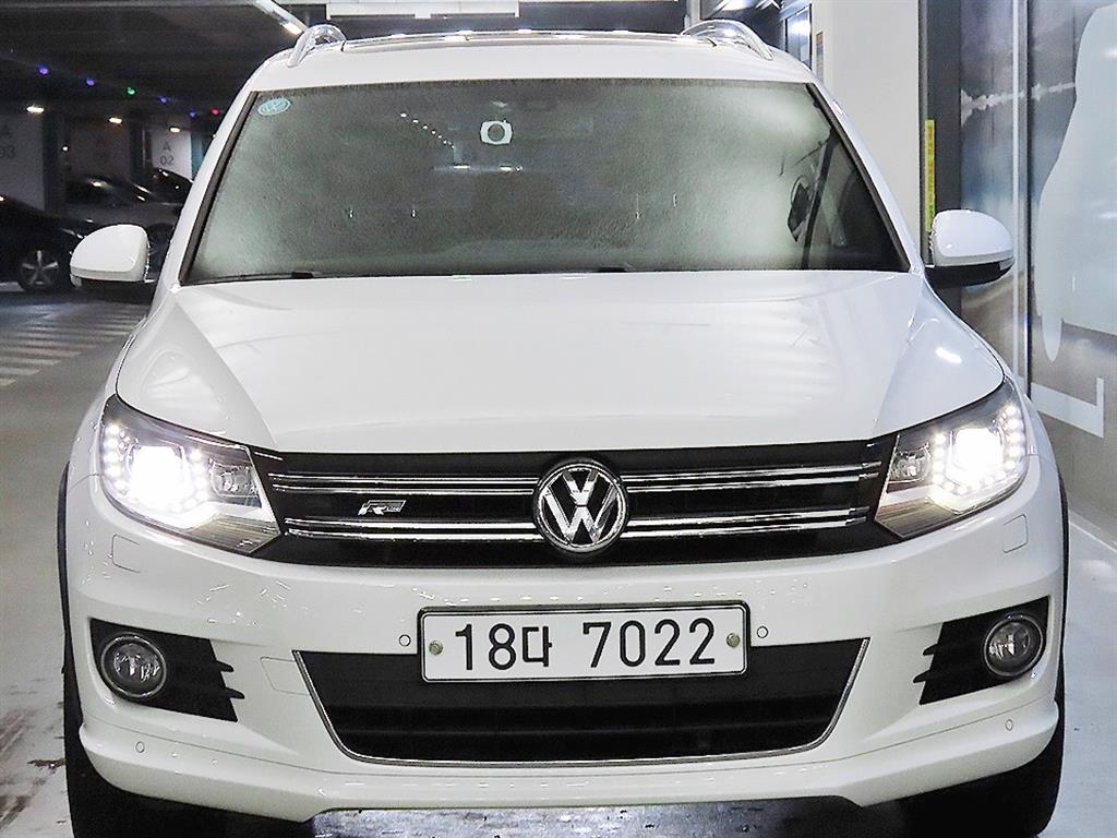 폭스바겐 티구안 2.0 TDI R-라인 사진