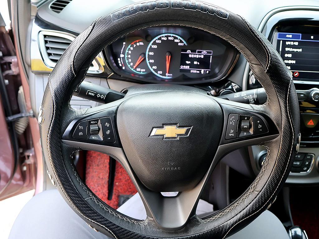 Chevrolet Spark Premier 9