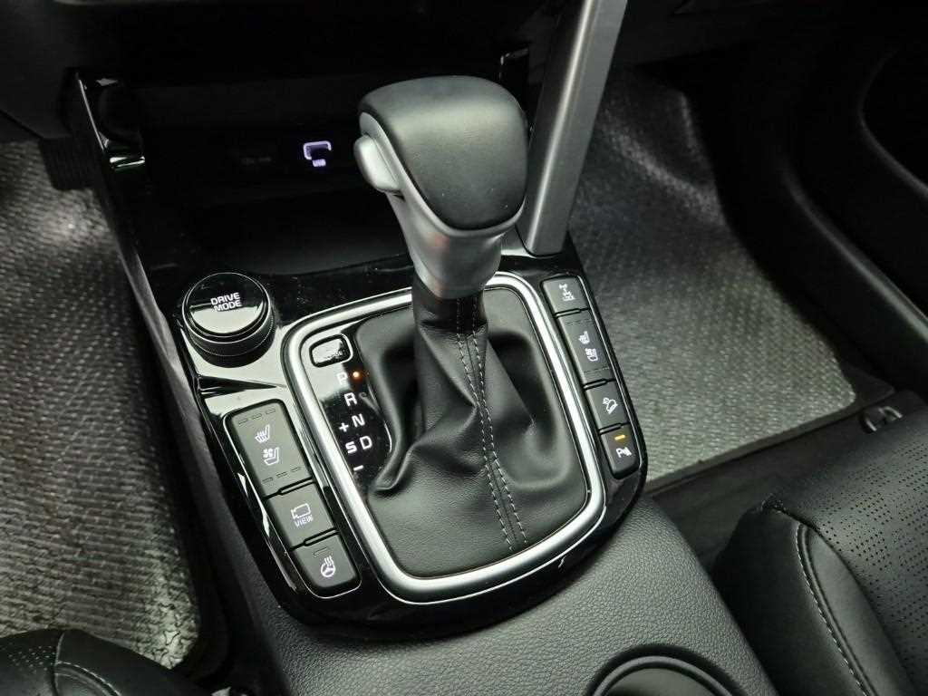 Kia Seltos Gasoline 1.6 Turbo 4WD Signature 9