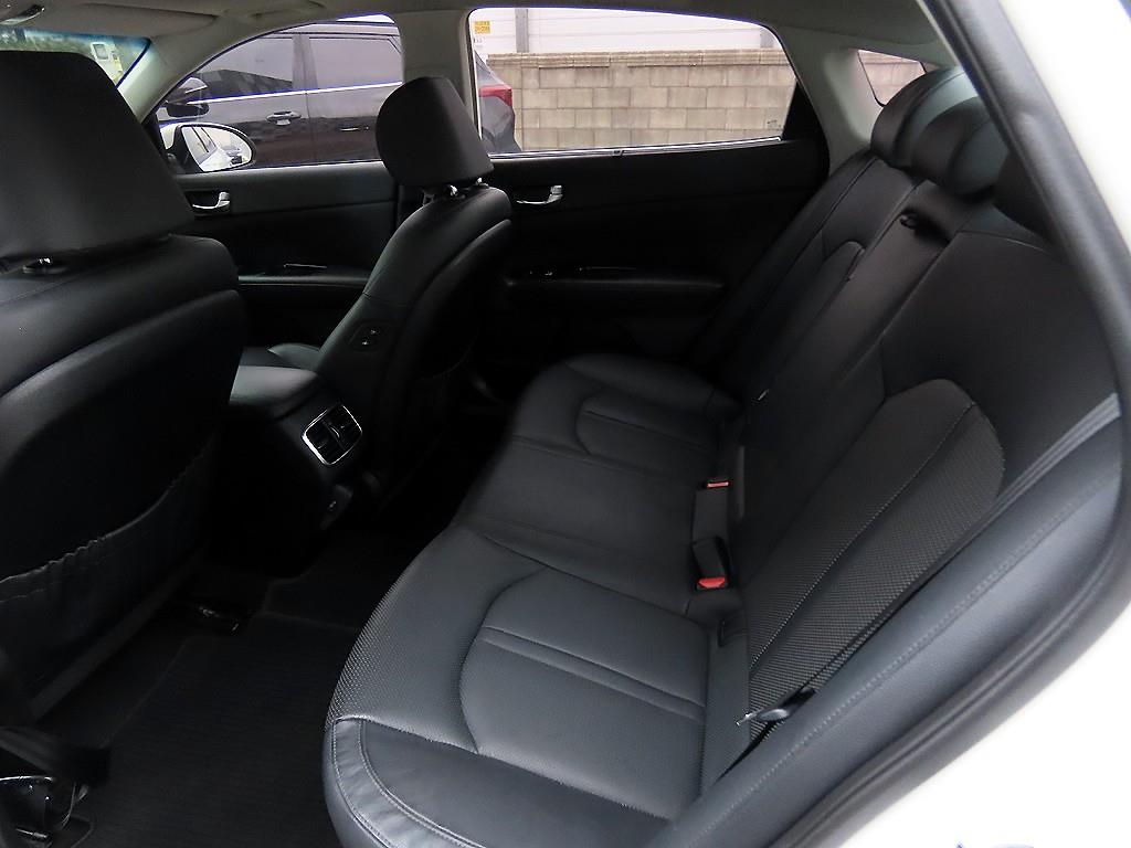 Kia K5 Noblesse Special 7