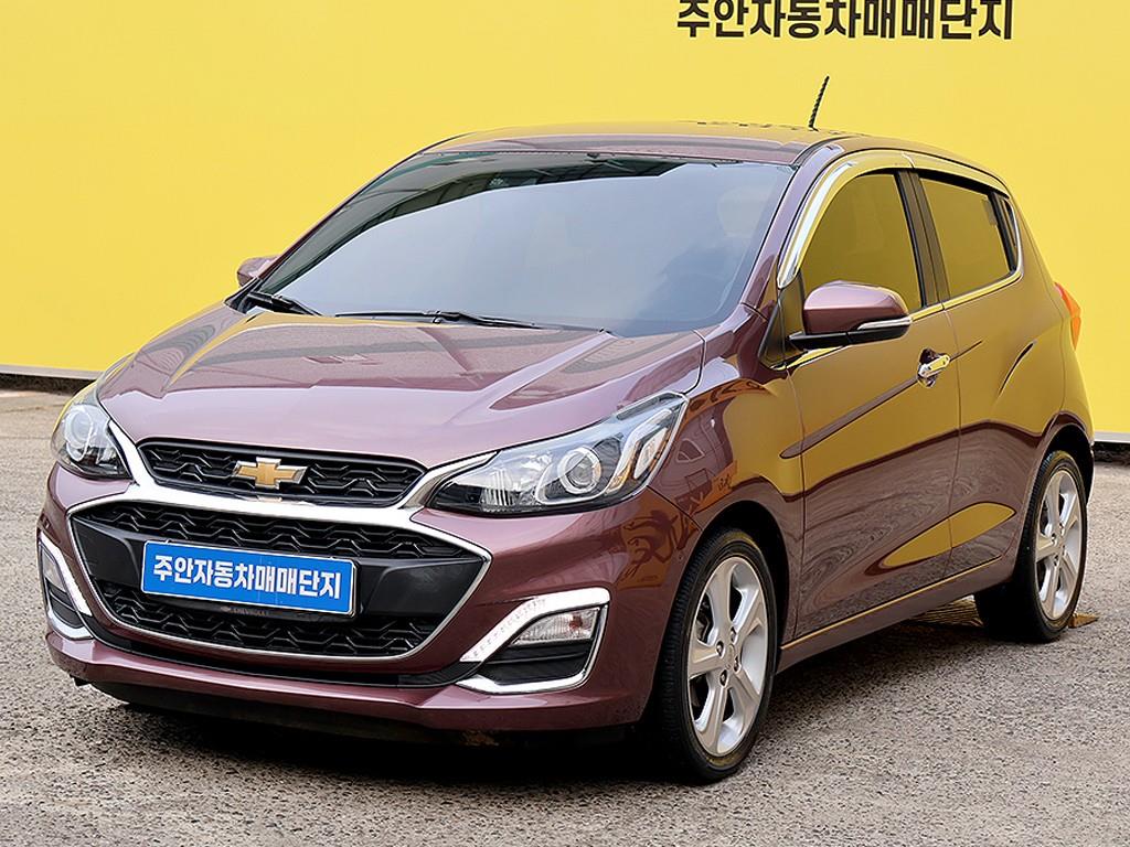 Chevrolet Spark Premier 3