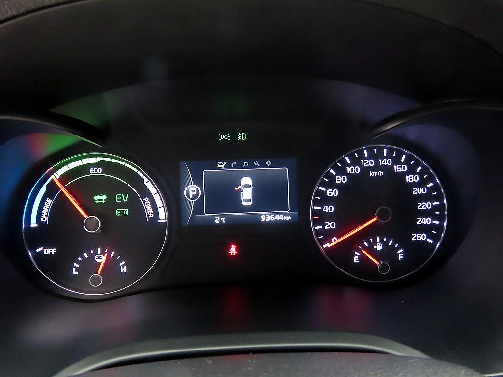 Kia K5 Noblesse Special 10