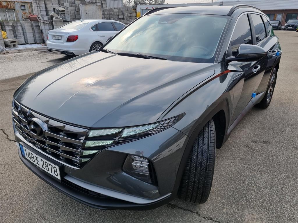 Hyundai Tucson Gasoline 1.6 Turbo 4WD Premium 3