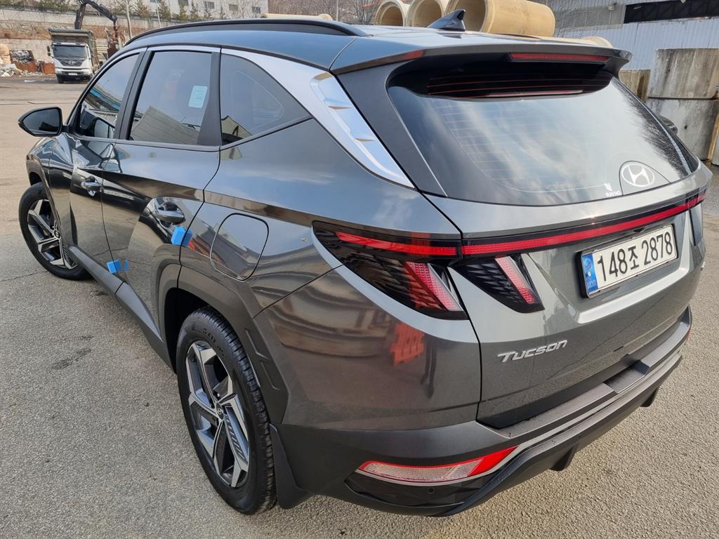 Hyundai Tucson Gasoline 1.6 Turbo 4WD Premium 5