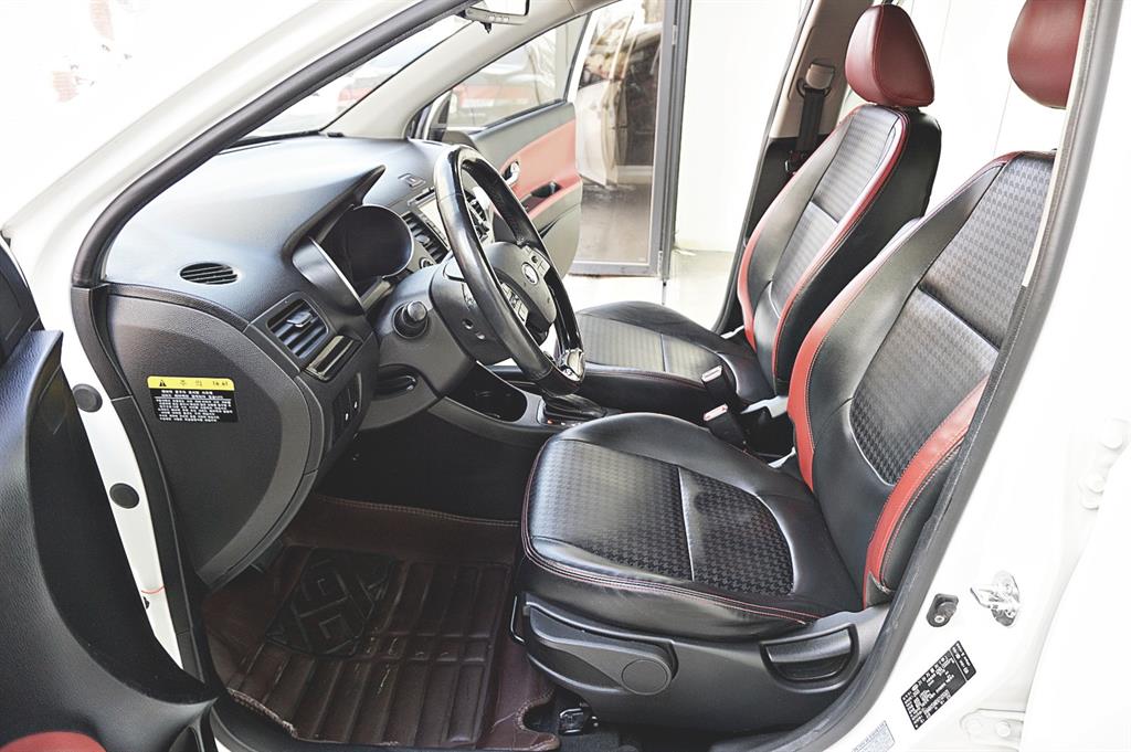 Kia Morning Turbo Luxury 7