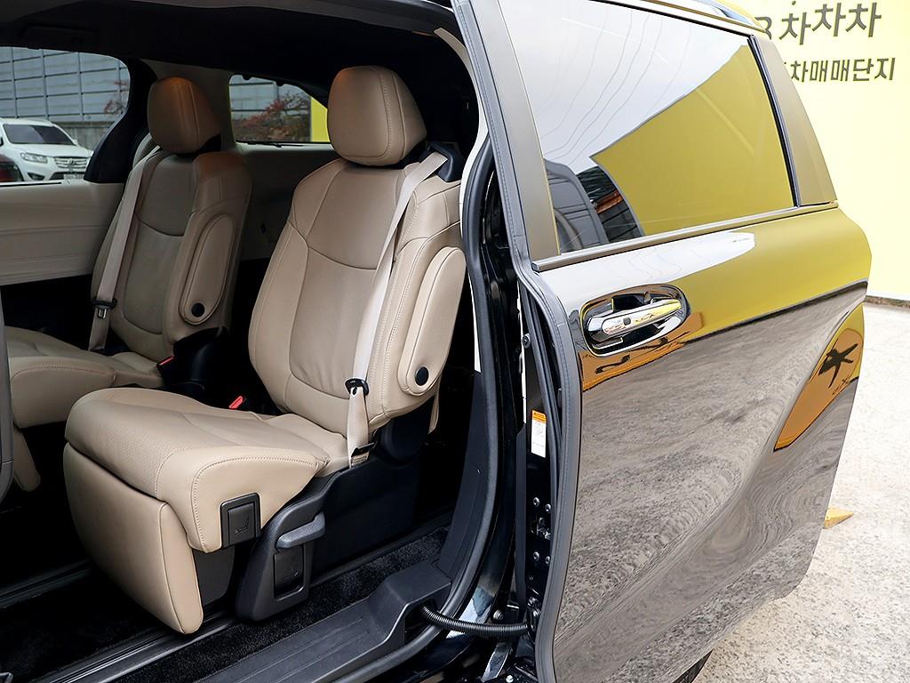 자동차 모델 상세 이미지