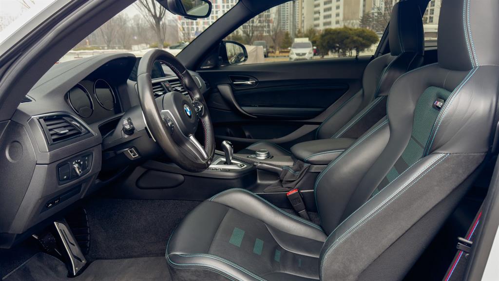 BMW M2 Competition 8