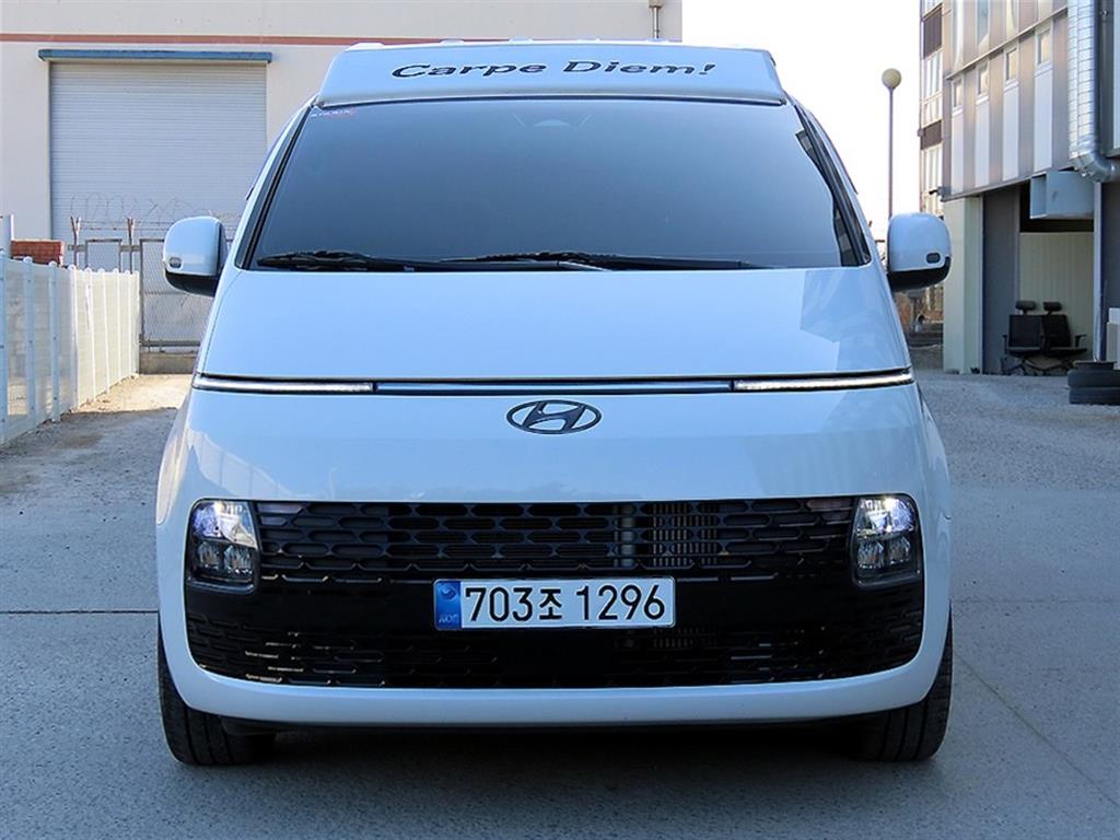 Hyundai Staria Camping Car 2WD Other Manufacturer