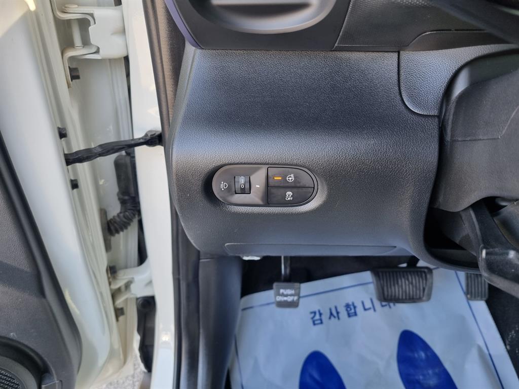 Hyundai Casper 1.0 Gasoline Modern 10