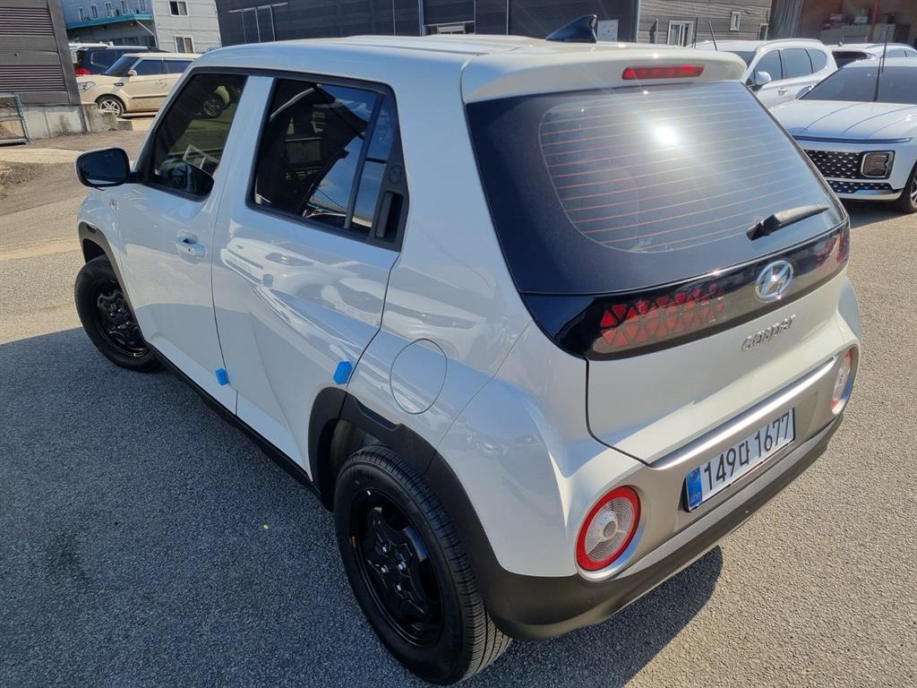 Hyundai Casper 1.0 Gasoline Modern 5