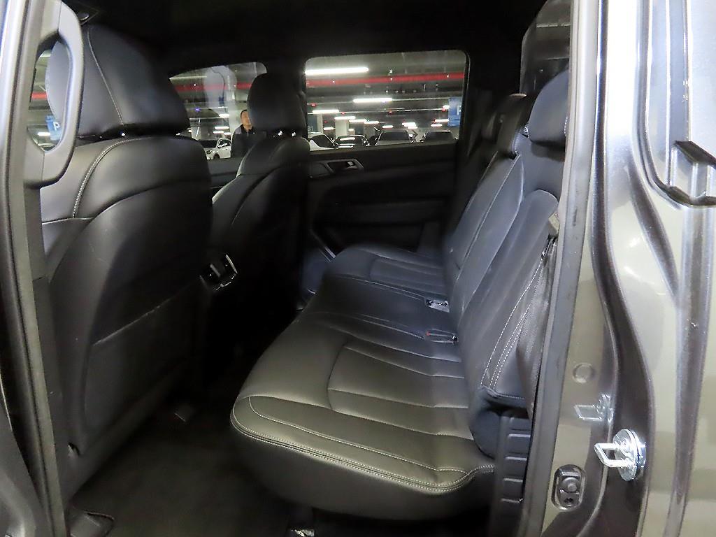 KG Mobility (Ssangyong) Rexton Diesel 2.2 4WD Prestige 8