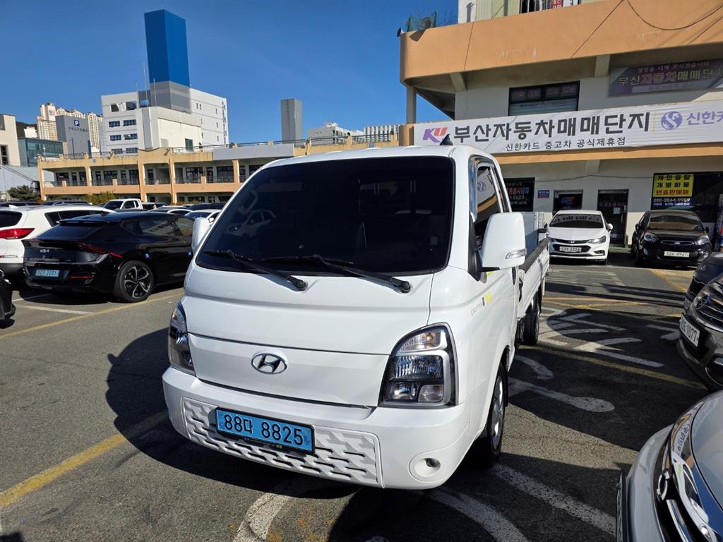 현대 포터2 1톤 카고 전기 - 중고 트럭 매물 이미지