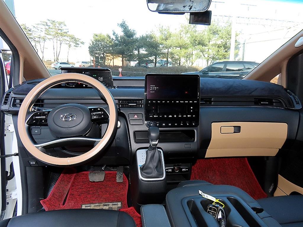 Hyundai Staria Camping Car 2WD Other Manufacturer 8