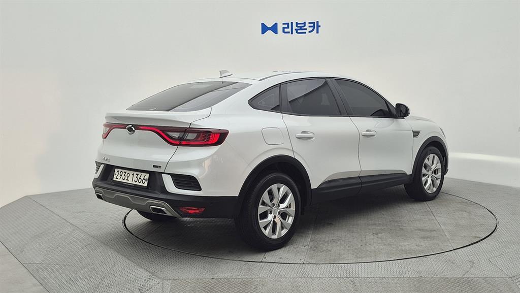 Renault XM3 1.6 GTe LE Plus 4