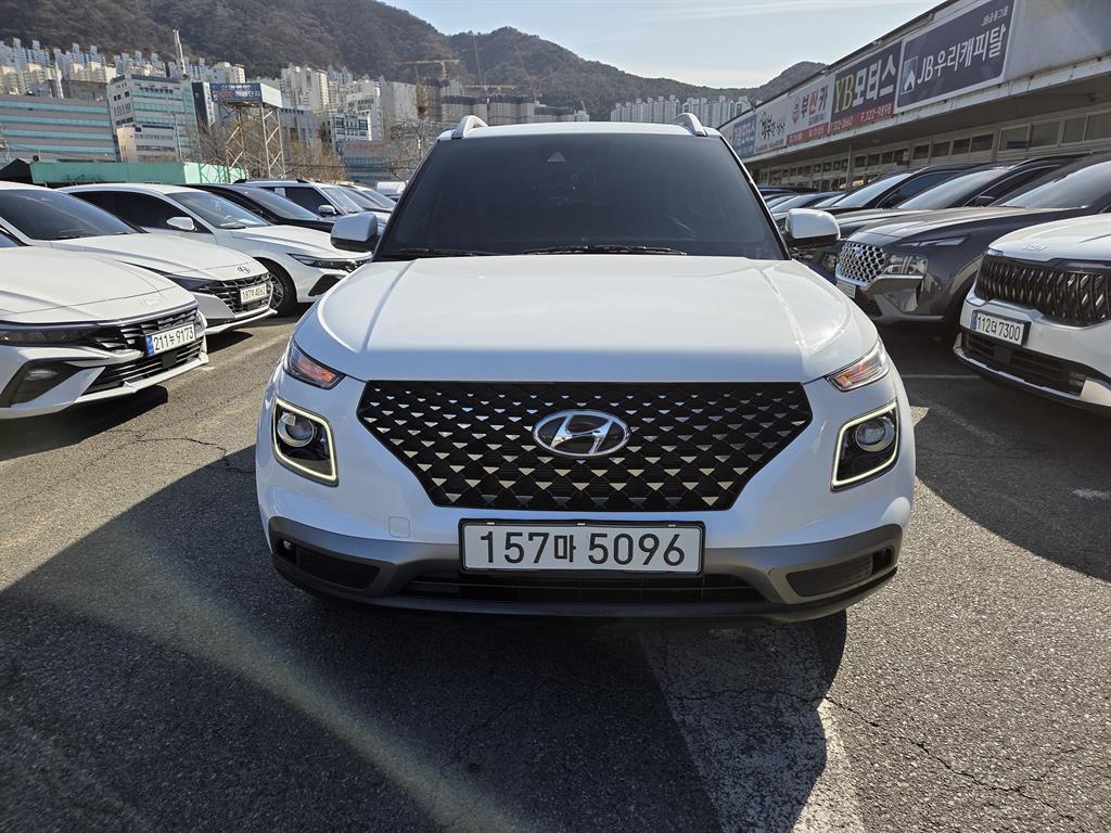 Hyundai Venue 1.6 Flux